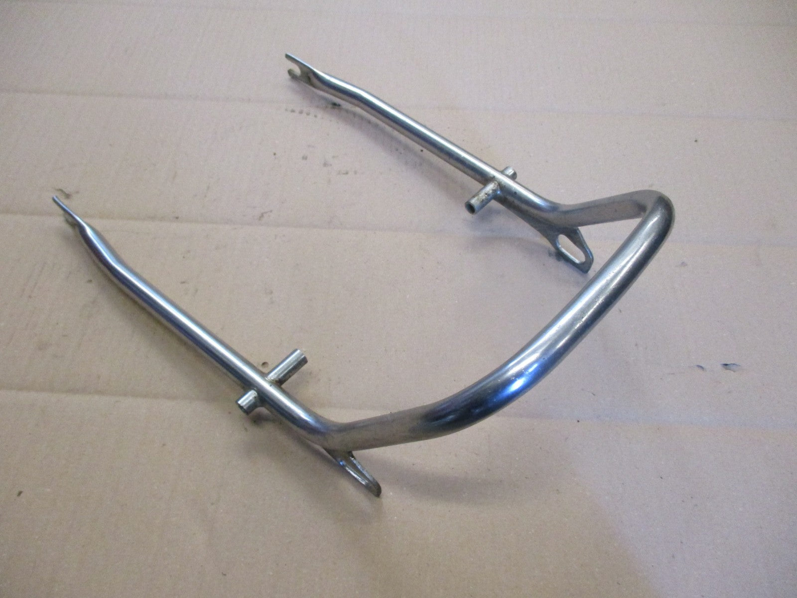 Arceau, barre passager arrière pour Honda 125 CBT - CB125T - 125 Twin