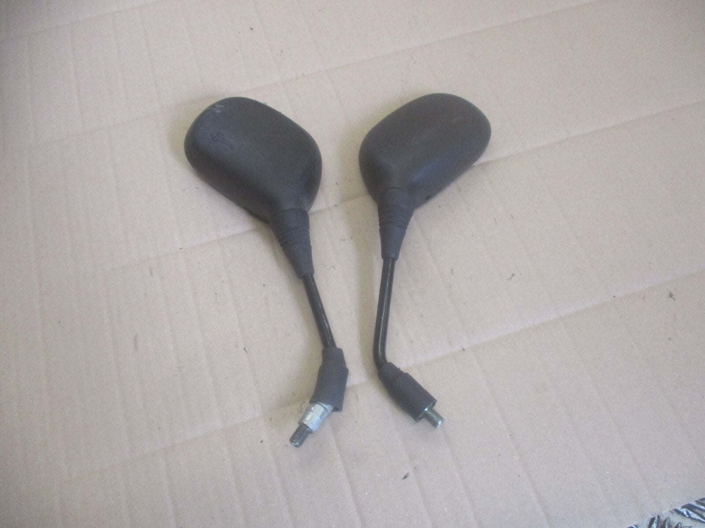 Rétroviseurs pour Honda 125 CBF - JC40A