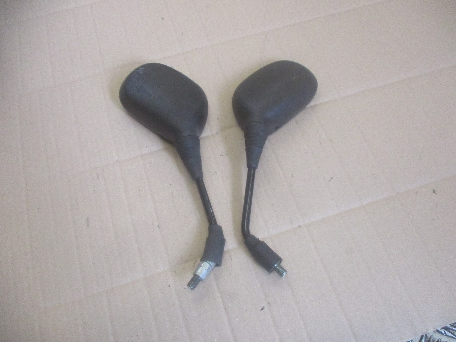 Rétroviseurs pour Honda 125 CBF - JC40A