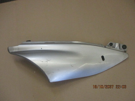 Cache latéral droit pour Suzuki 650 XF Freewind