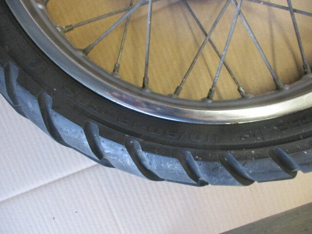 Roue arrière pour Suzuki 125 DR - SF44A