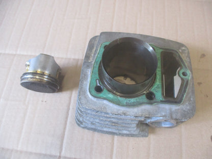 Cylindre / piston pour Honda 125 CLR - City Fly - JD18A