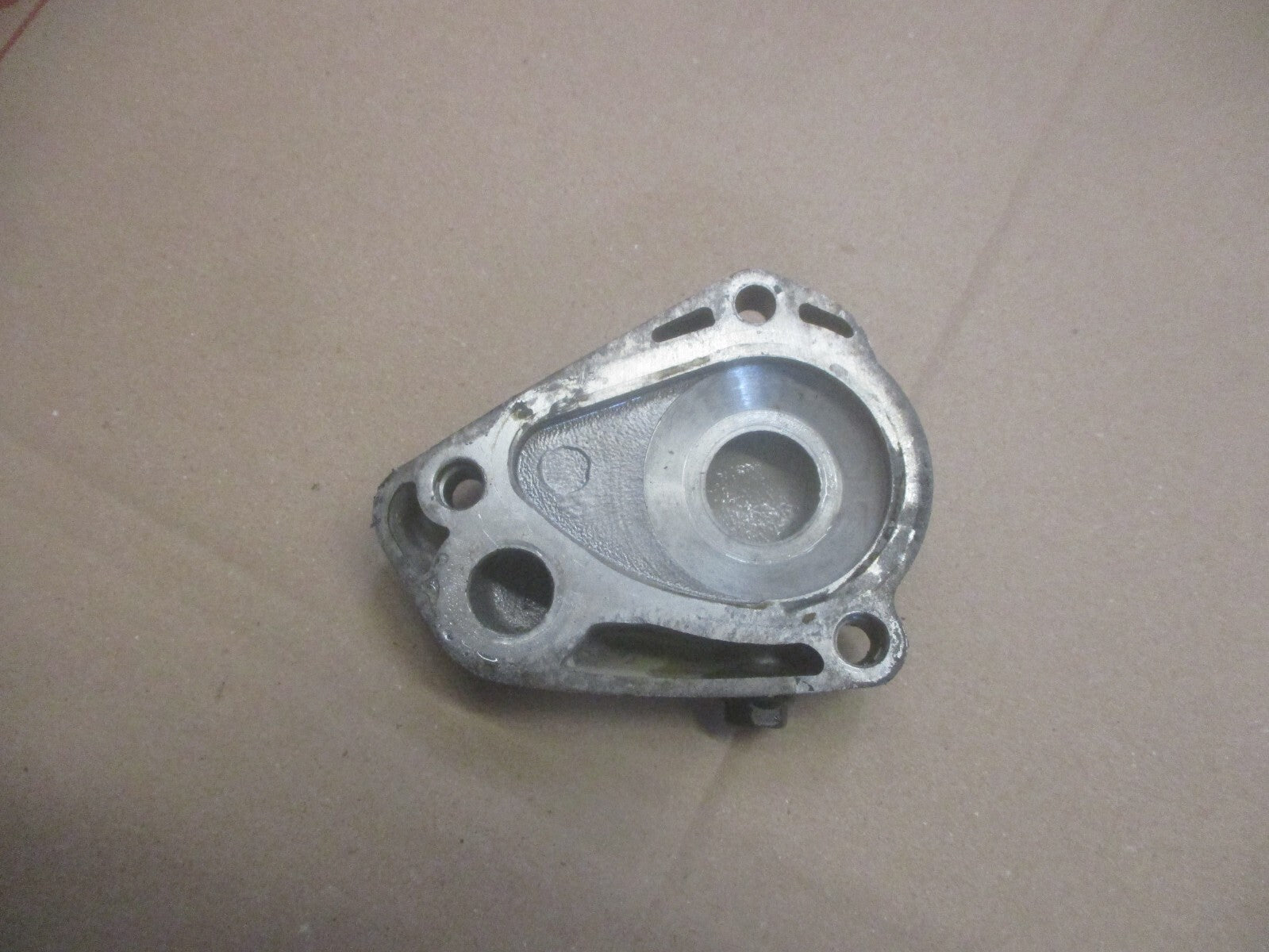 Carter de pompe à eau pour Honda 125 MTX - MTXR - TC02