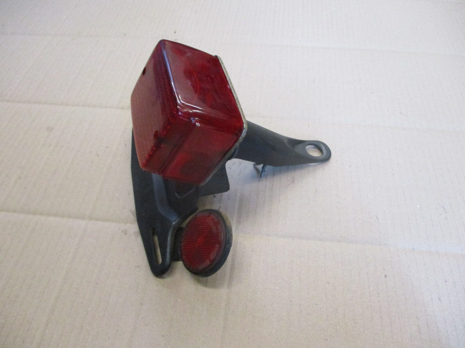 Feu arrière pour Yamaha 125 DTMX - 2A8