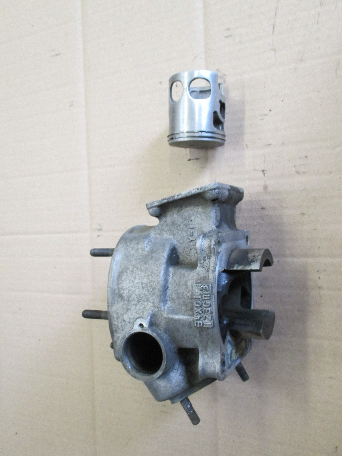 Cylindre / piston cote 56.00mm pour Yamaha 125 DTLC - 34X - 1HR - 57U