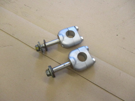Pontets de guidon pour Honda 750 Africa twin - XRV - RD07