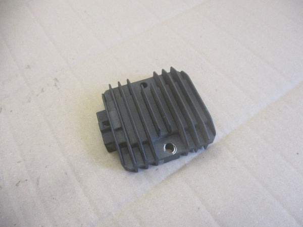 Régulateur renforcé pour Kawasaki 600 650 KLR