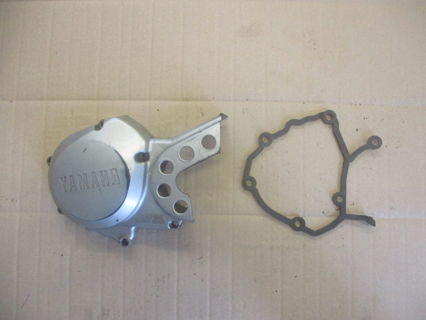 Carter d'allumage + joint pour Yamaha 125 DTR