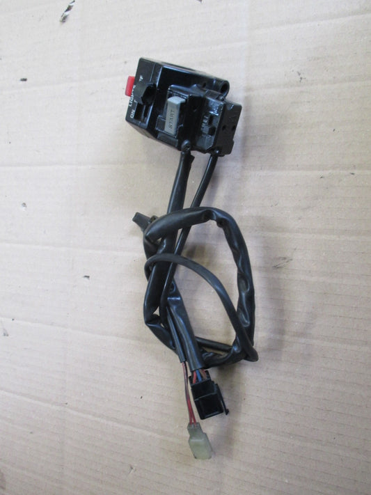 Cocotte droite pour Yamaha 750 FZX - 2JE