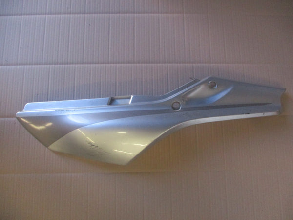 Cache latéral gauche pour Yamaha 125 TDR modèle 4FU / 5AE