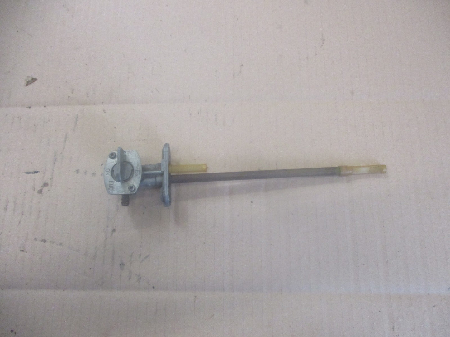 Robinet d'essence pour Yamaha 200 DTR - 2YY