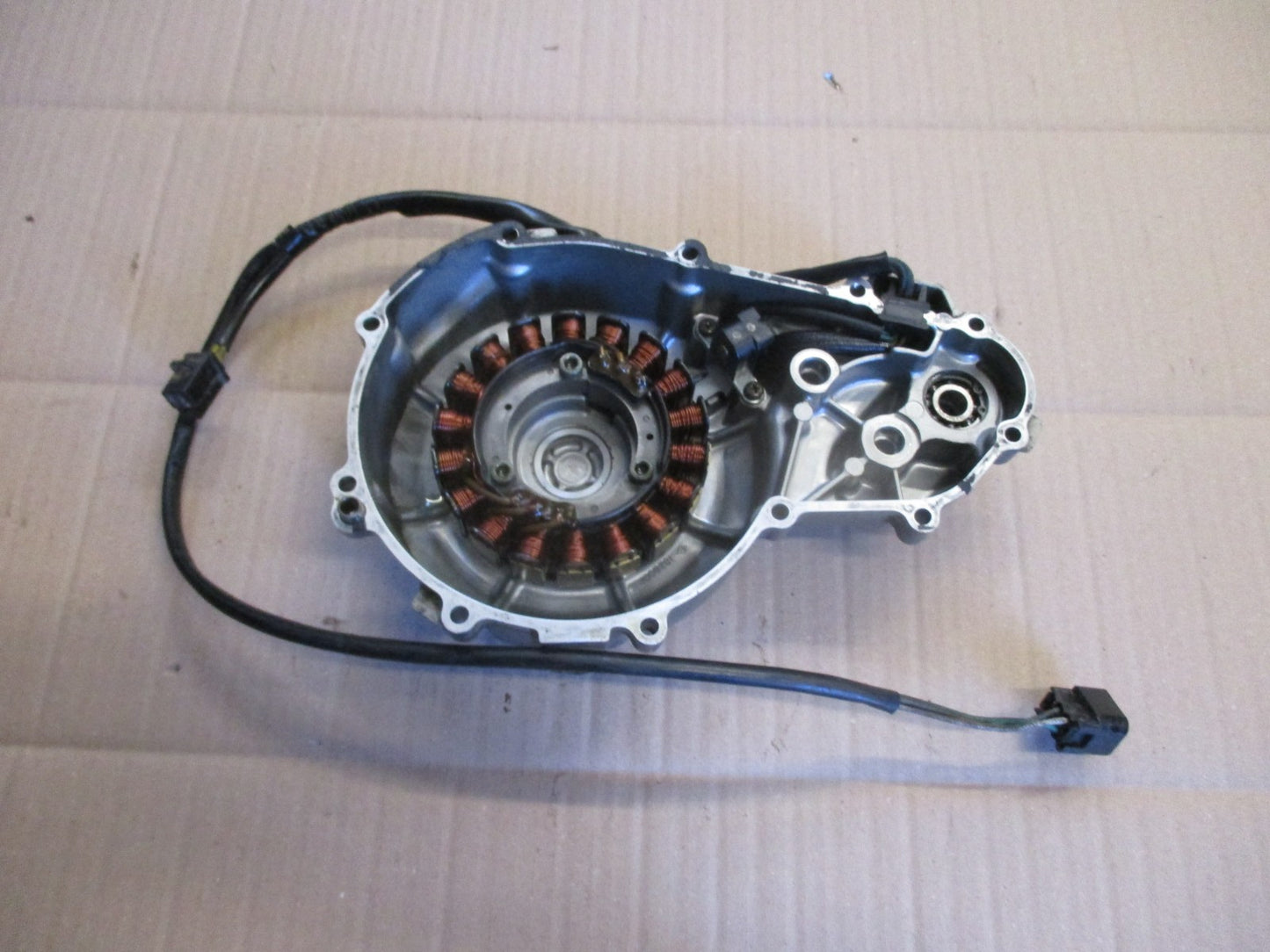Stator + carter d'allumage + capteur pour Suzuki 650 XF Freewind