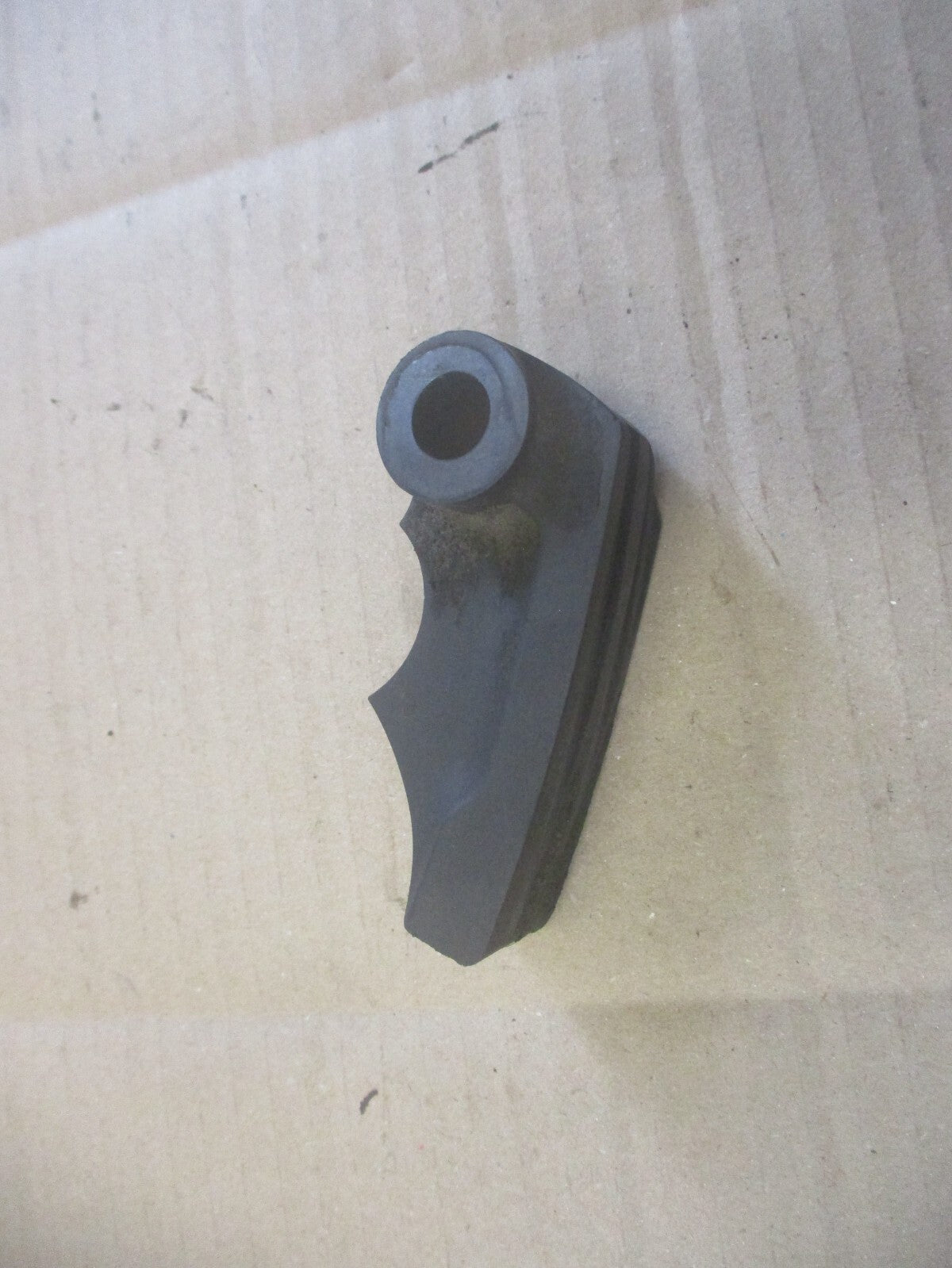 Patin de chaîne inférieur pour Honda 125 CLR - City Fly - JD18A