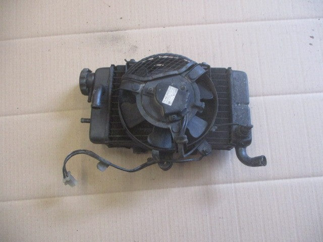 Radiateur d'eau droit + ventillateur pour Honda 750 Africa twin - XRV - RD04