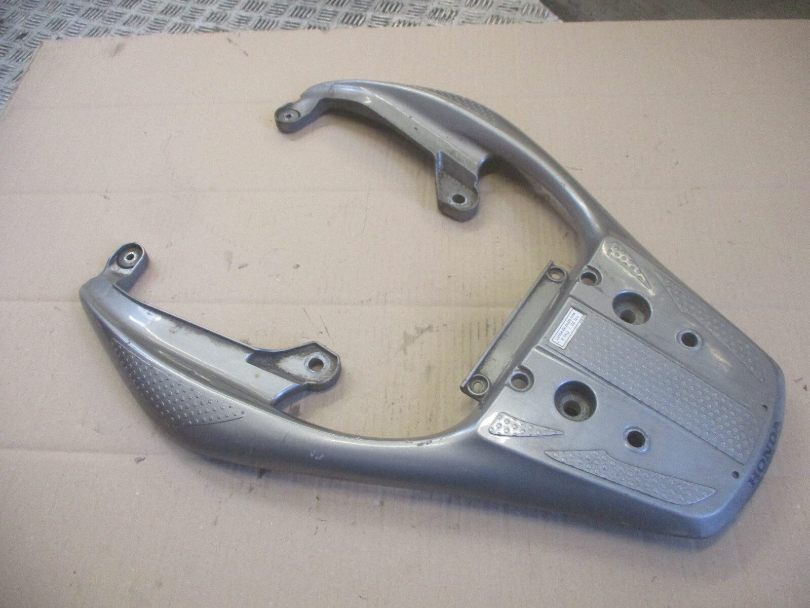 Porte bagage pour Honda 700 XLV Transalp - RD13A