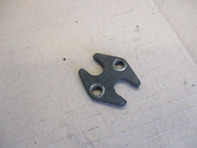 Patte de fixation tuyauteries d'huile pour Honda 600 XLR - PD03