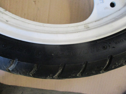 Roue arrière avec pneu DUNLOP Arrowmax ayant peu roulé pour Yamaha 125 TZR - 2RL