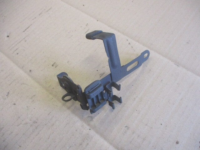 Porte de fixation batterie et porte fusibles de rechanges Honda 600 XLR - PD03