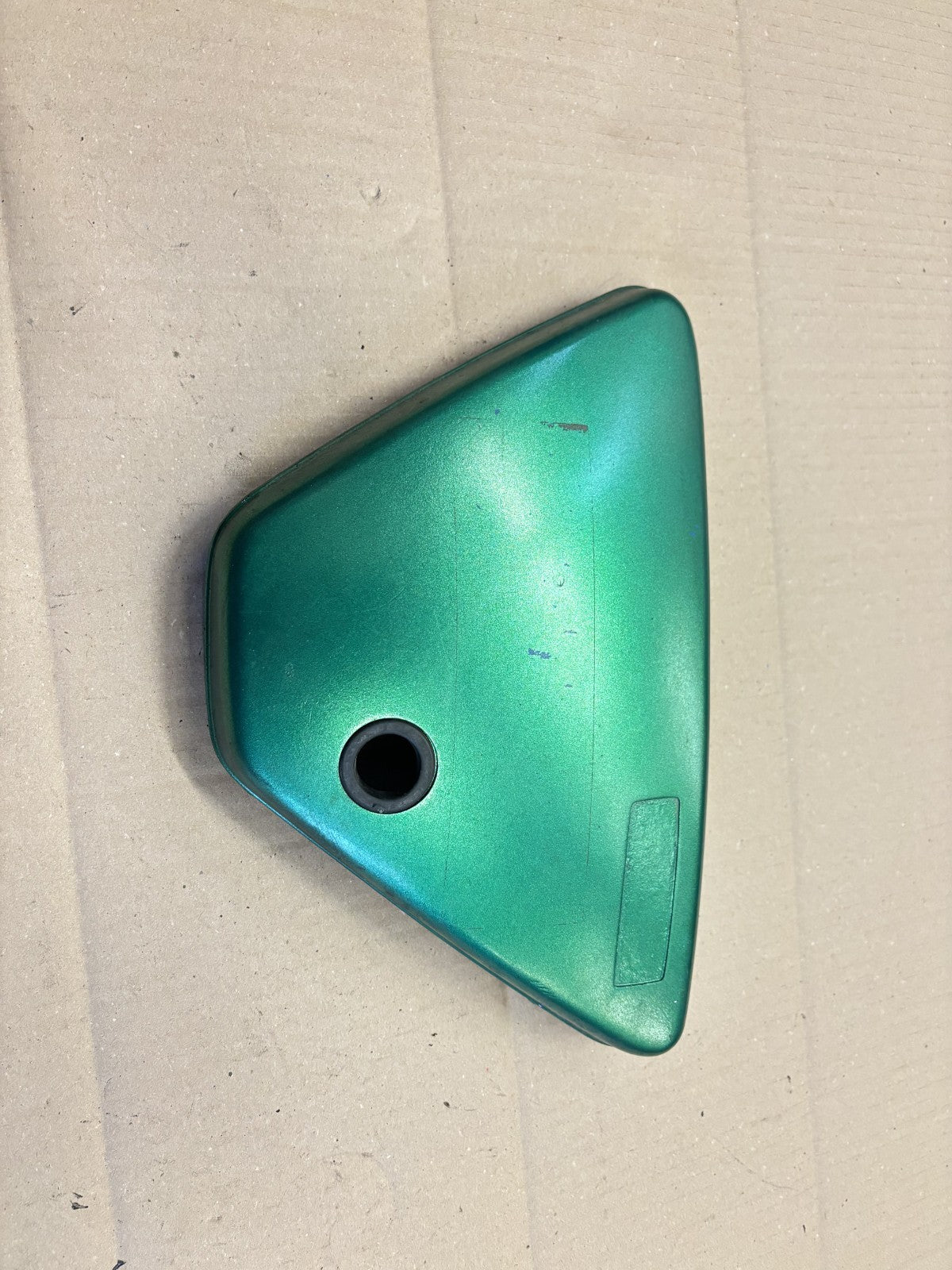 Cache latéral gauche pour Kawasaki 125 KE - K1 - KS