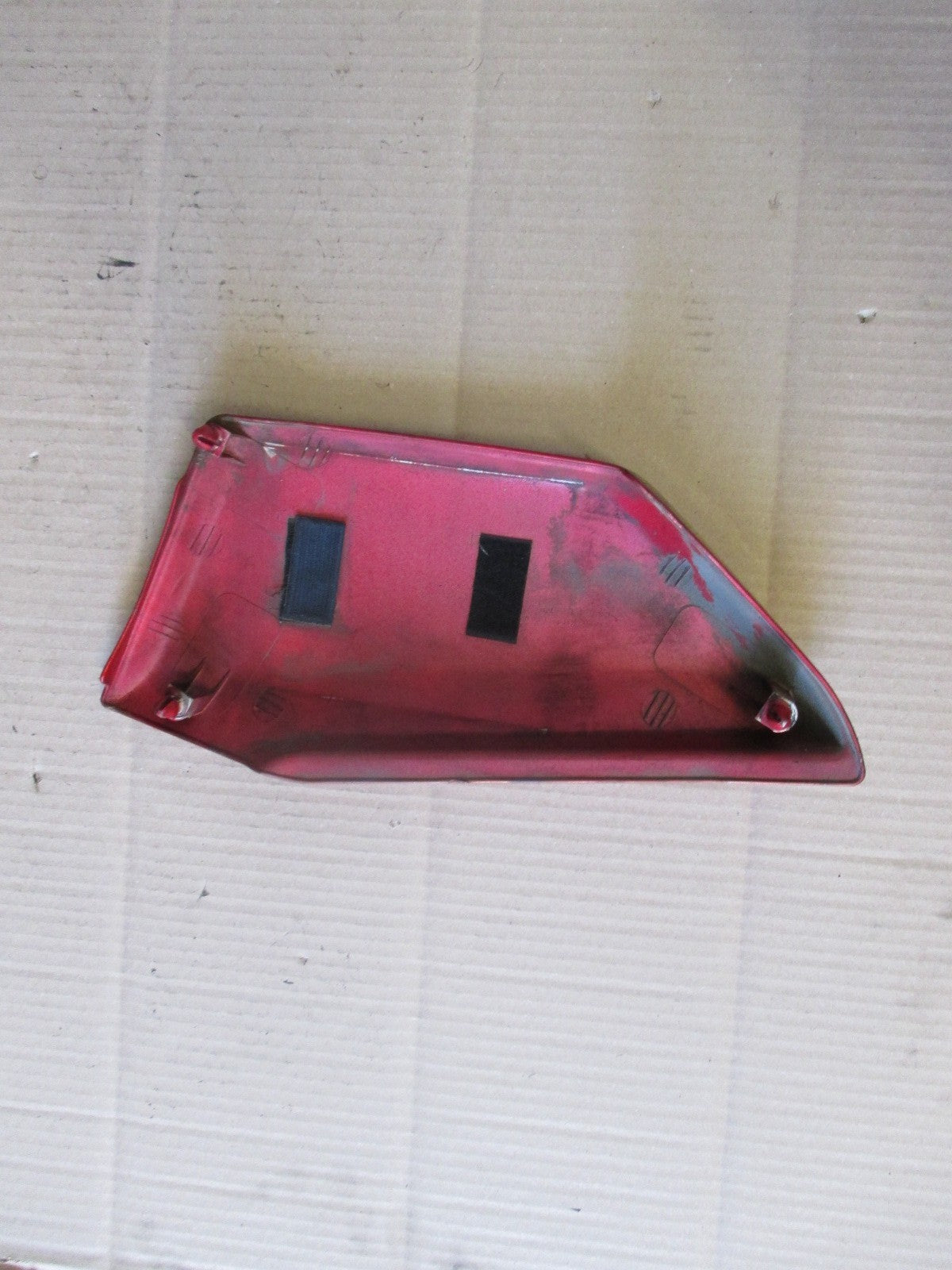 Cache latéral gauche pour Honda 125 CM - JC05