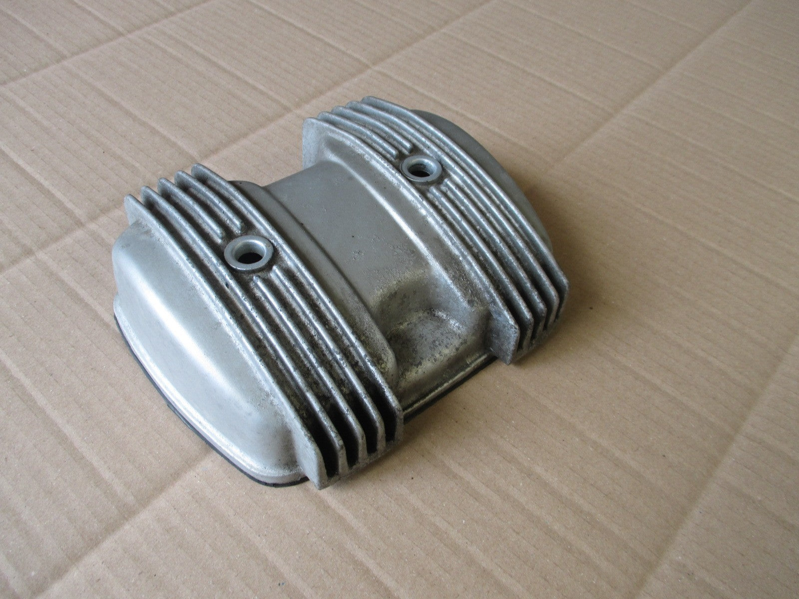 Cache culbuteurs pour Honda 125 CM - JC05