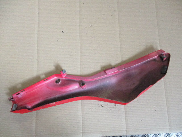 Cache latéral gauche pour Yamaha 125 TDR modèle 4FU / 5AE