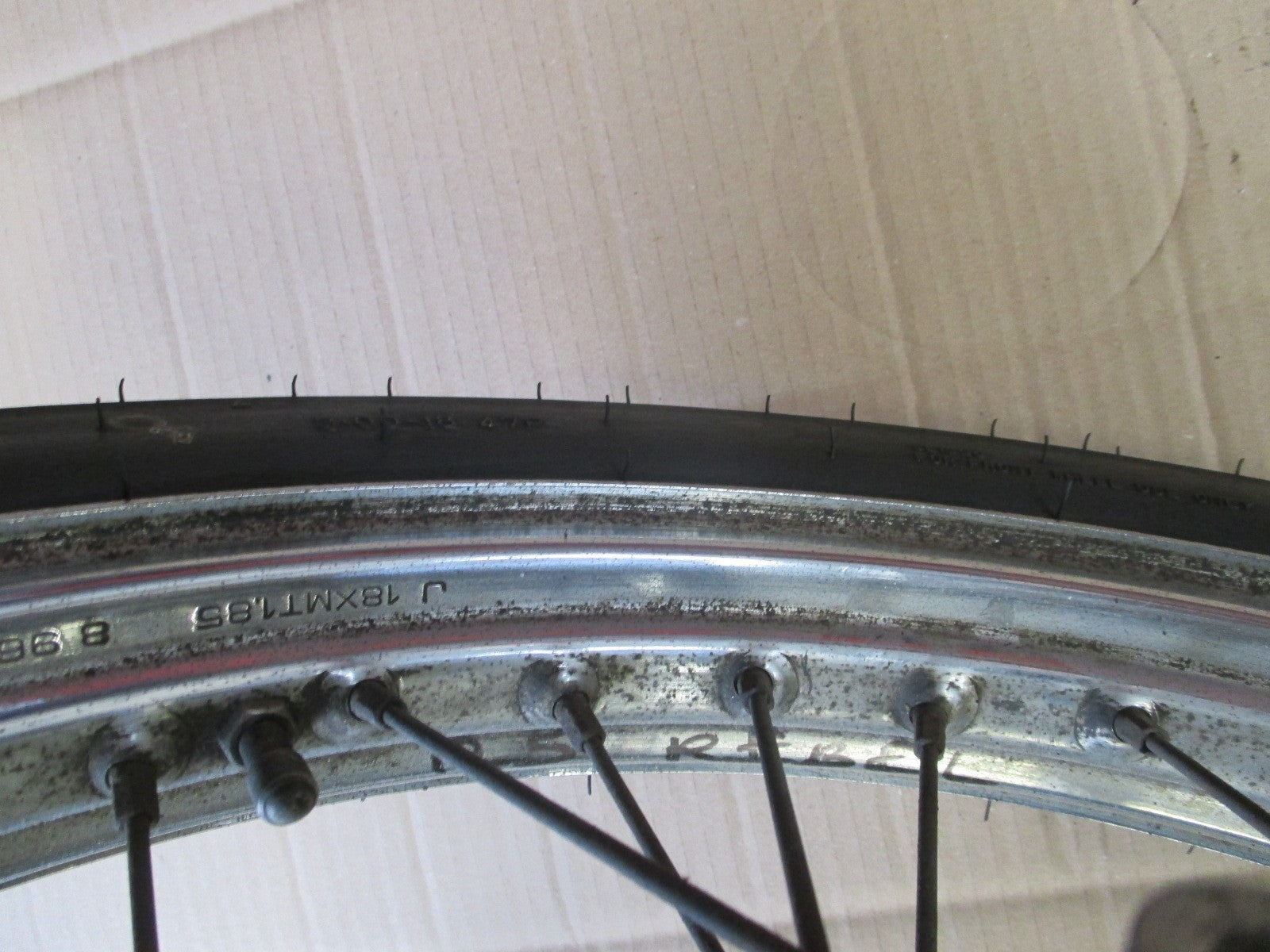 Roue avant pour Honda 125 Rebel - JC24A - JC26A