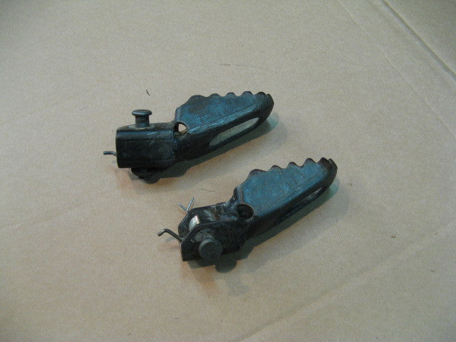 Cales pieds avant pour Yamaha 125 DTMX - 2A8