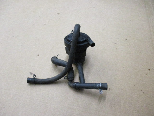 Reniflard + tuyauteries pour Honda 650 NX Dominator - RD02 