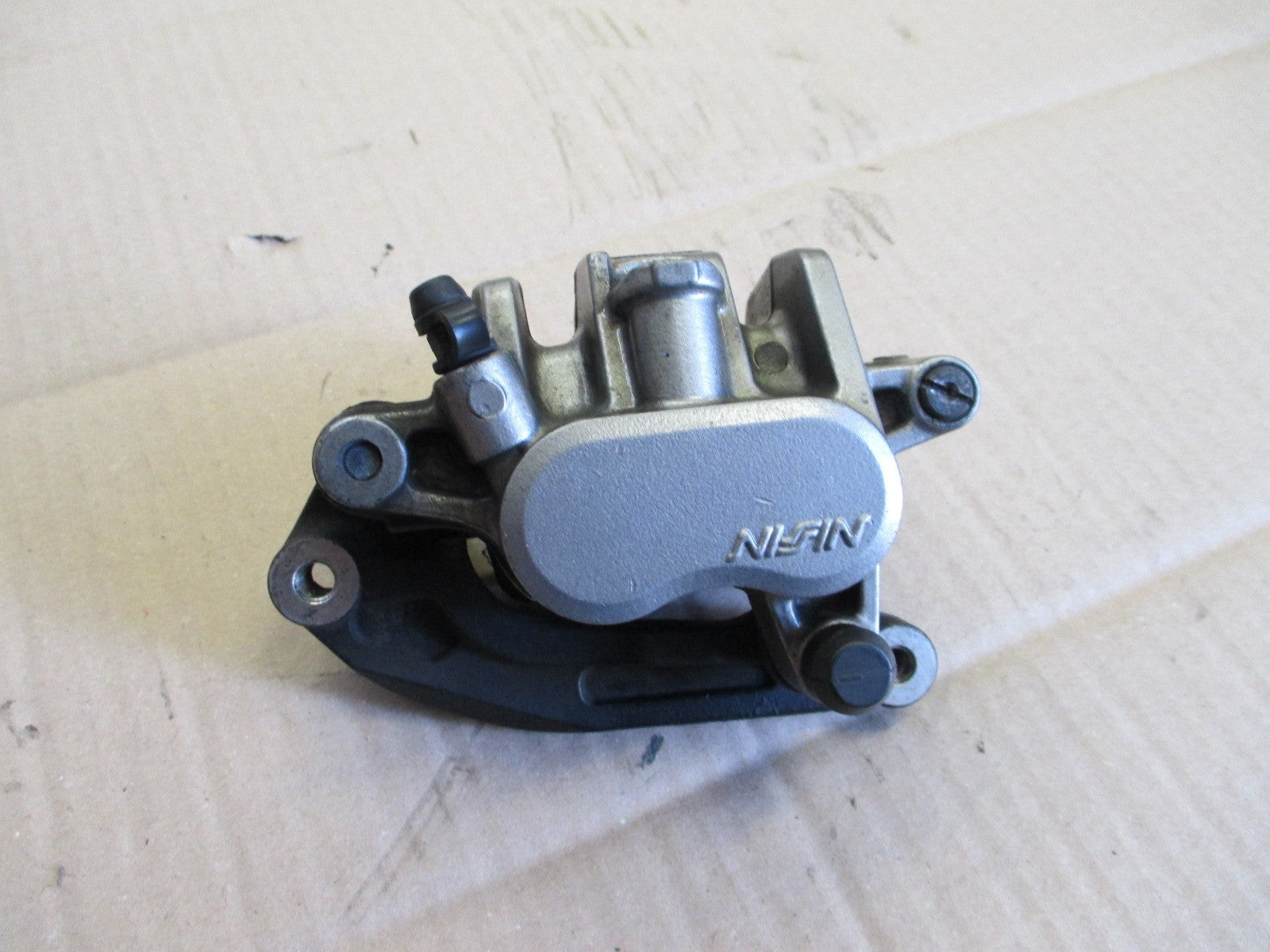 Etrier de frein avant NISSIN pour Honda 650 XRV - Africa Twin - RD03