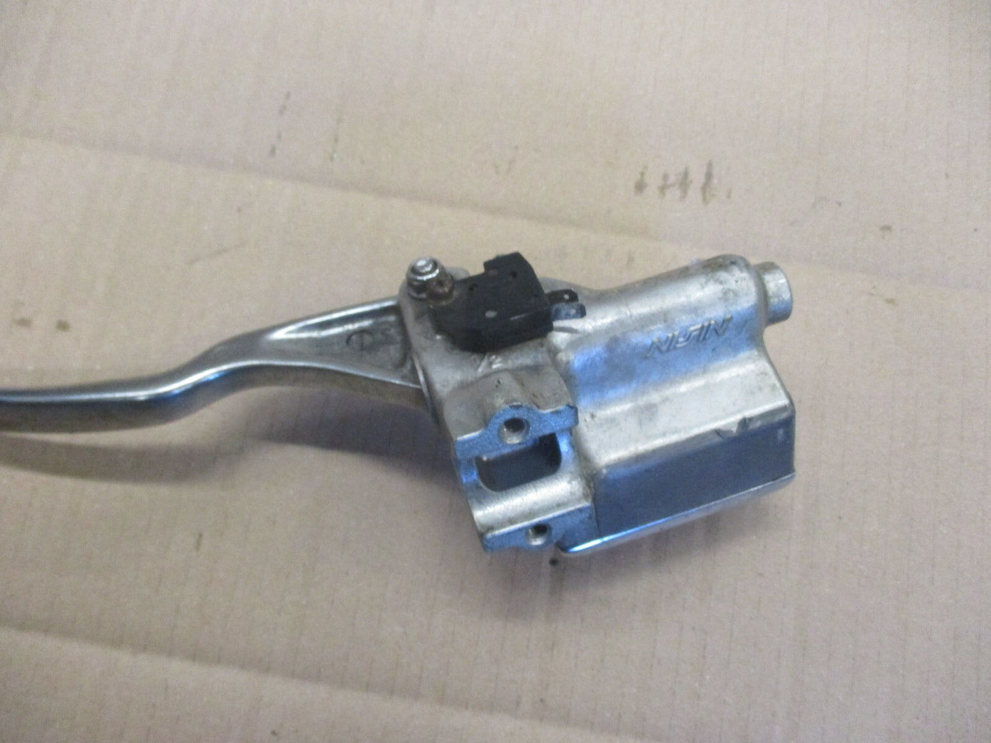 Maitre cylindre de frein avant pour Suzuki 1400 VS Intruder - VX51L