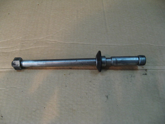 Axe de roue avant pour Yamaha 125 DTMX - 2A8