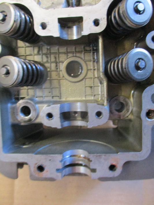 Culasse pour Suzuki 650 XF Freewind