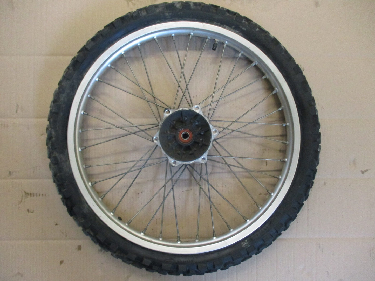 Roue avant pour Kawasaki 125 KMX - MX125B