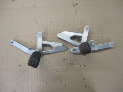 Platines cales pieds avant pour Yamaha 125 TZR - 2RL