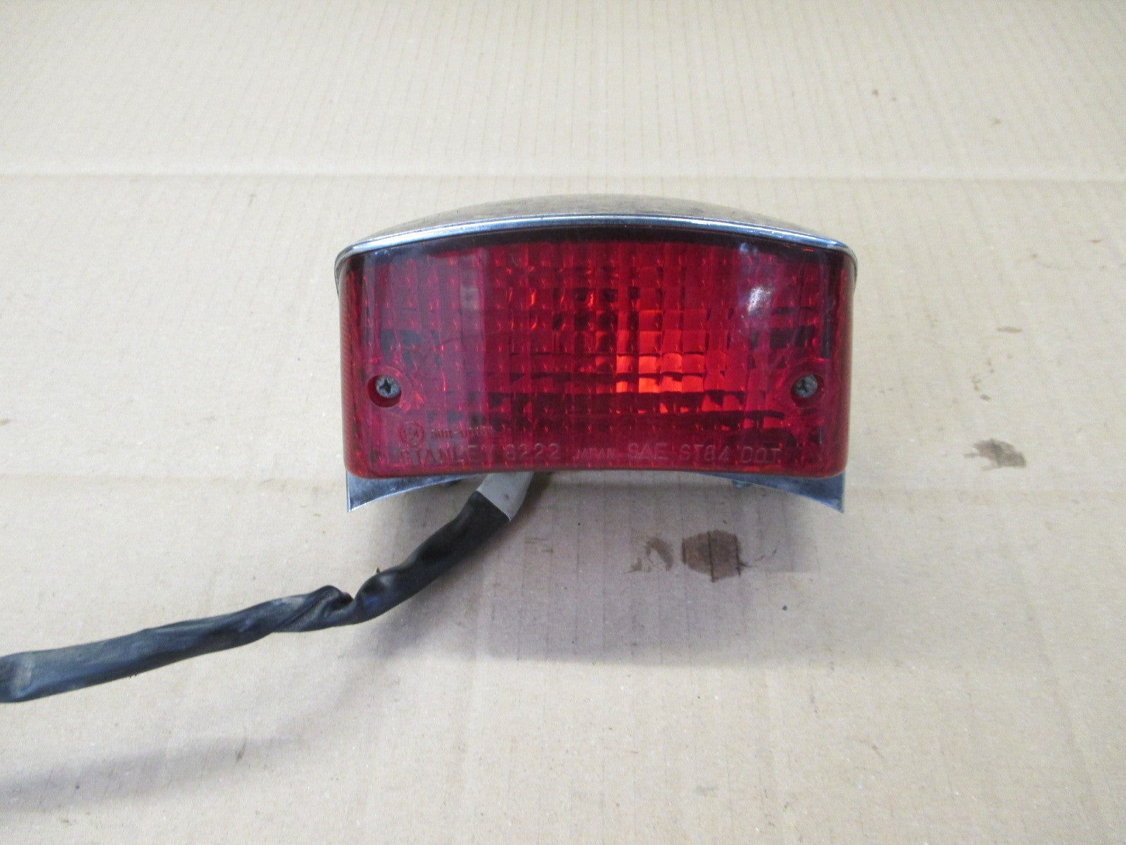 Feu arrière pour Honda 125 Rebel - JC24A - JC26A