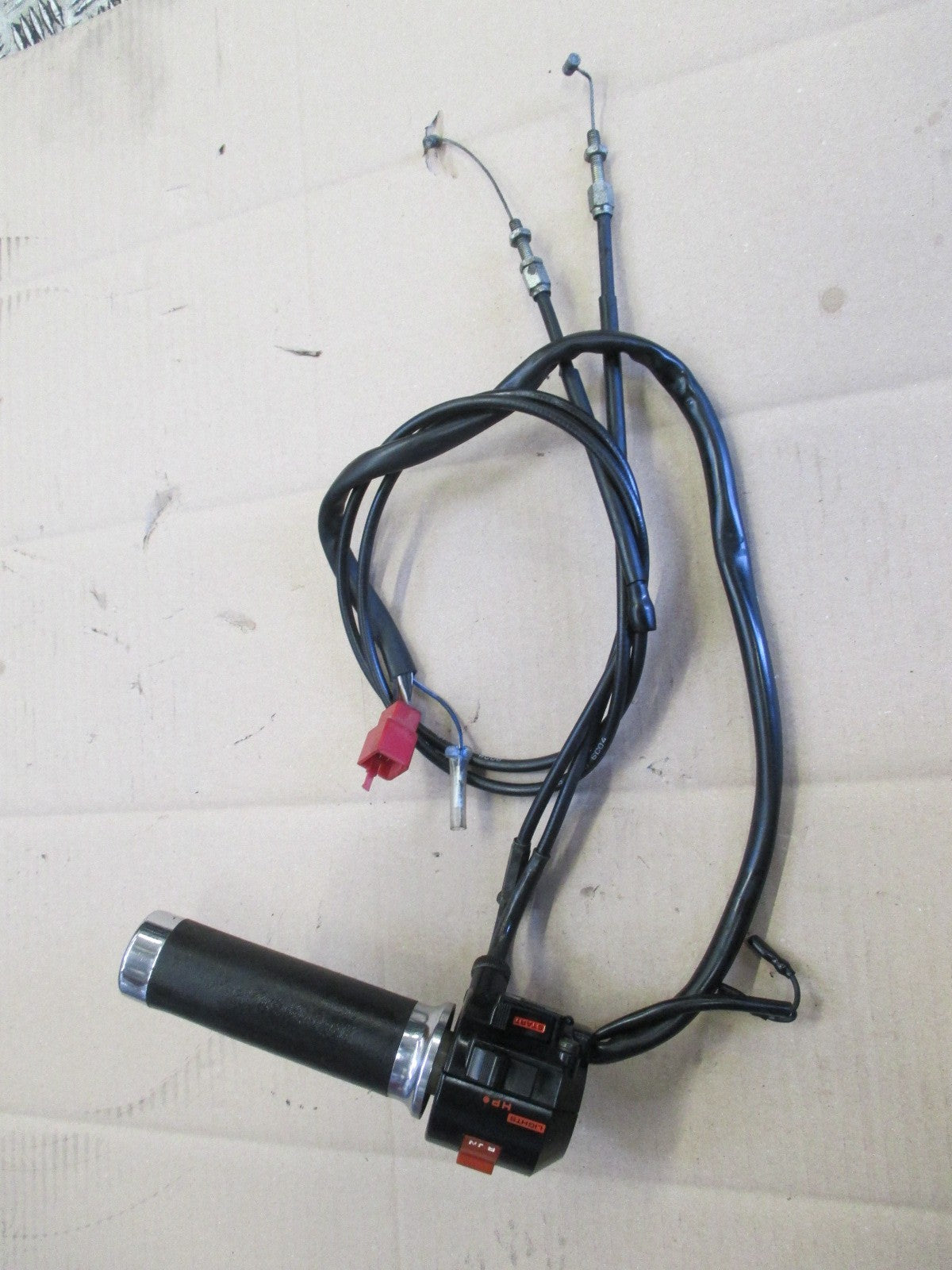 Poignée d'accélérateur + cables + cocotte pour Honda 600 VT C Shadow - PC21