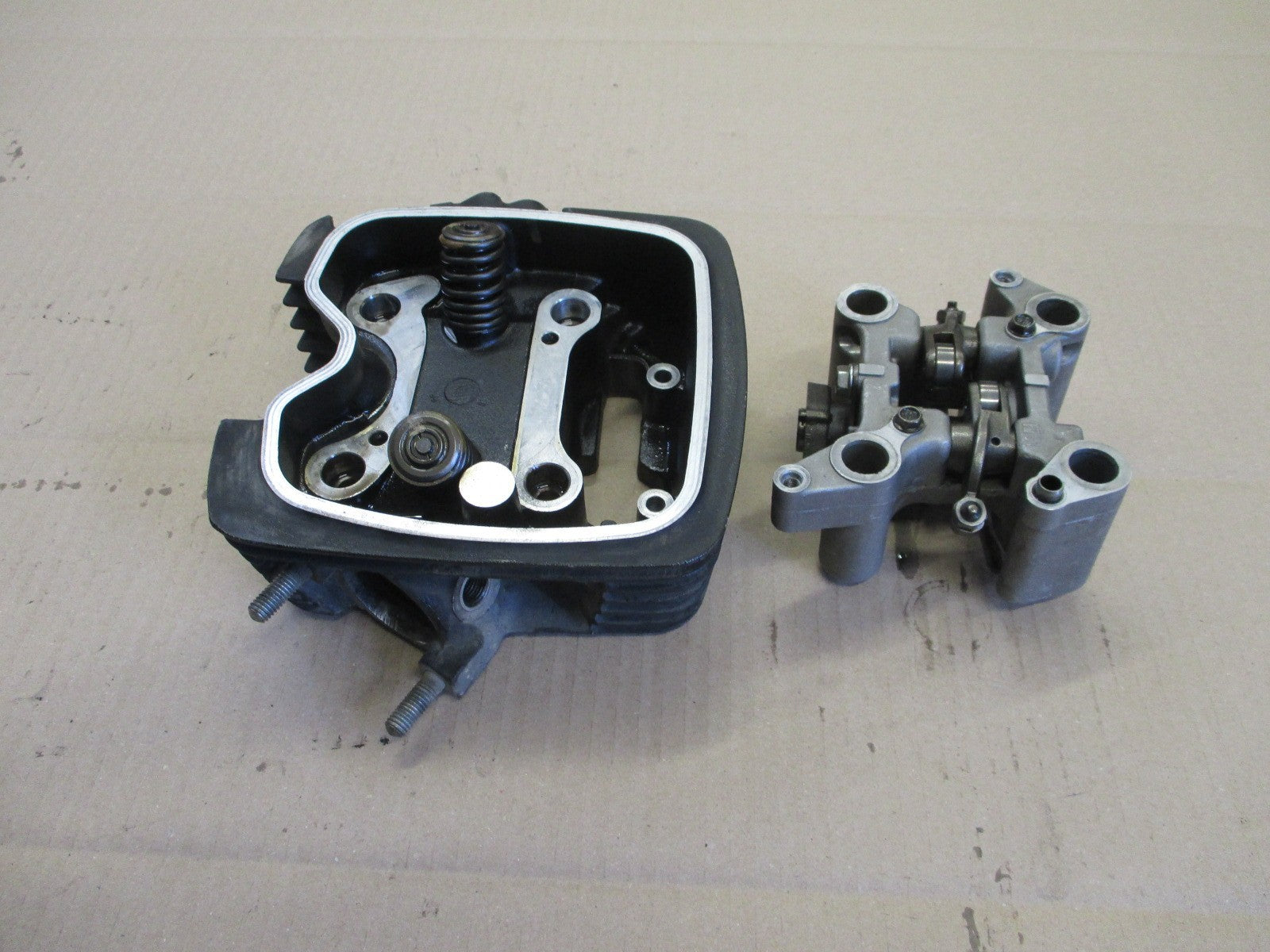 Culasse complète pour Honda 125 CBF - JC74