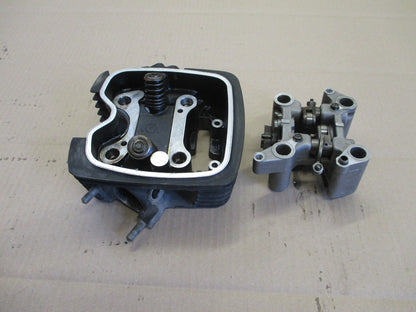 Culasse complète pour Honda 125 CBF - JC74