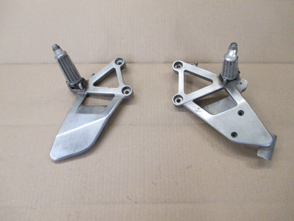 Platines cales pieds avant  pour Honda 750 VFR - RC36 - Phase 1 - 1990 / 1993