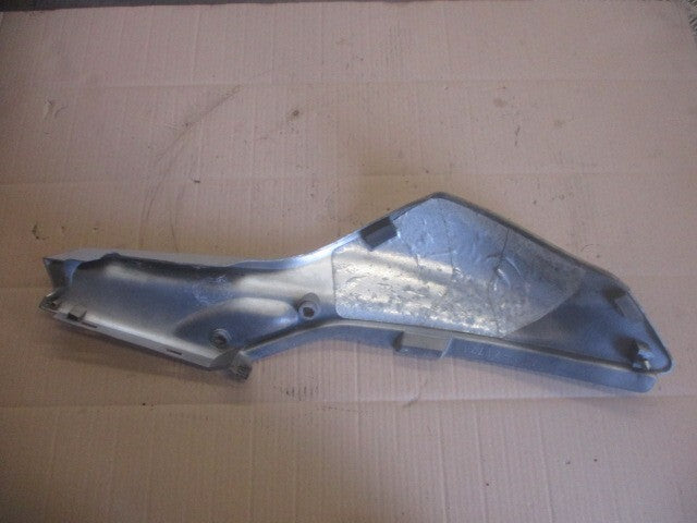 Cache latéral droit pour Yamaha 125 TDR modèle 4FU / 5AE