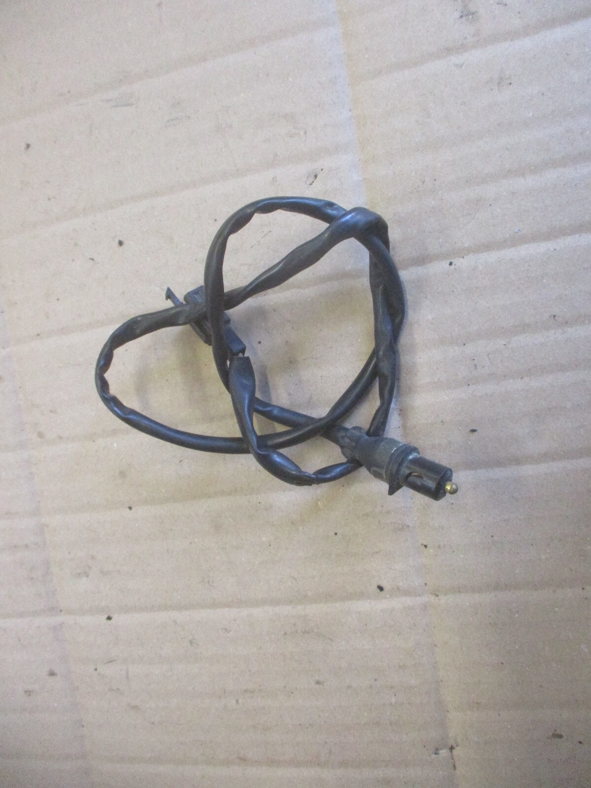 Contacteur frein avant pour Yamaha 125 TW - DE01 - DE054
