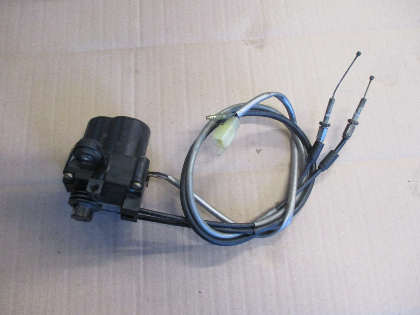 Moteur de valve + cables pour Yamaha 125 TZR - 4FL