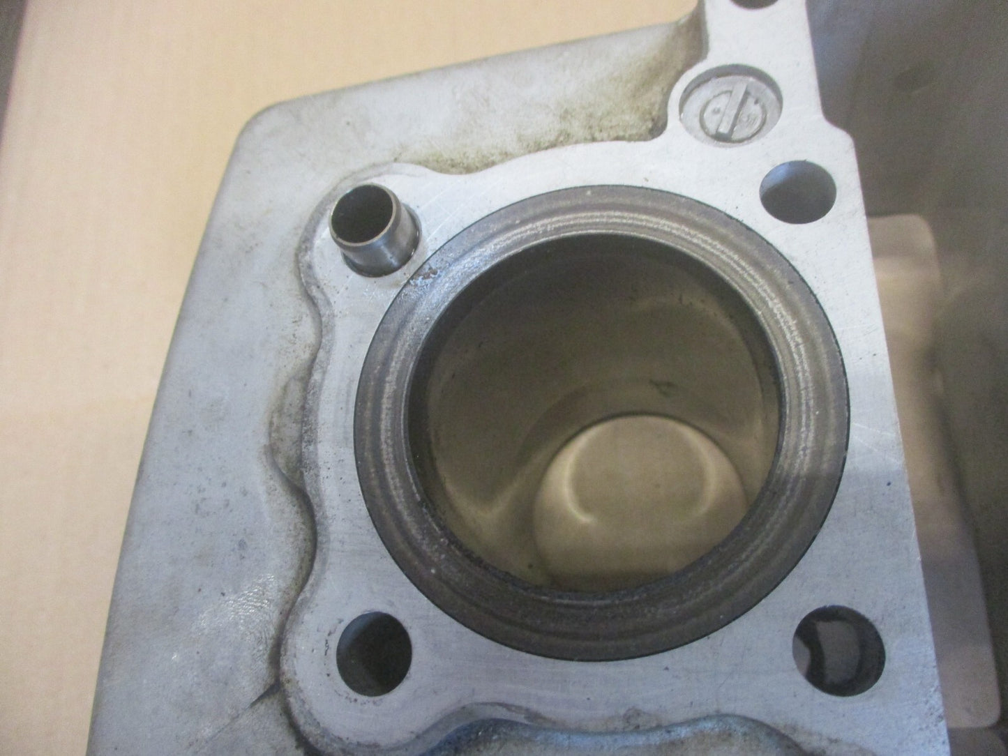 Cylindre / pistons pour Honda 125 Rebel - JC24A - JC26A
