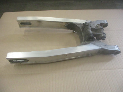Bras oscillant pour Honda 750 VFR - RC24