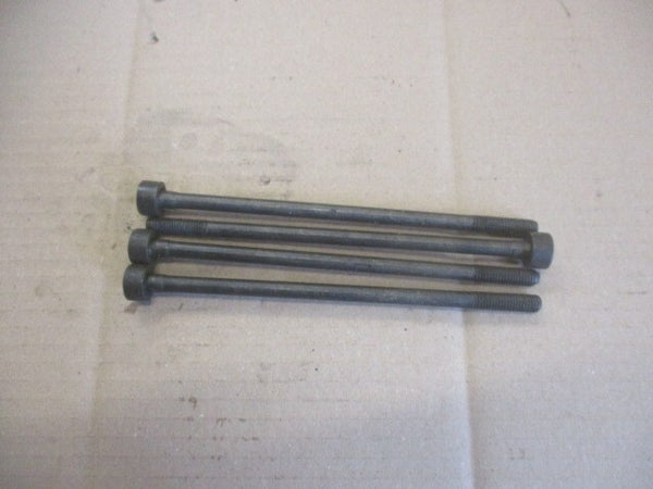 Vis de fixation culasse pour Derbi 125 Mulhacen