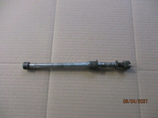Axe de roue avant pour Suzuki 125 TS B - 1979