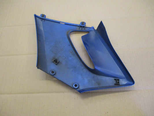 Flanc de carénage droit pour Honda 125 CBR - JC34