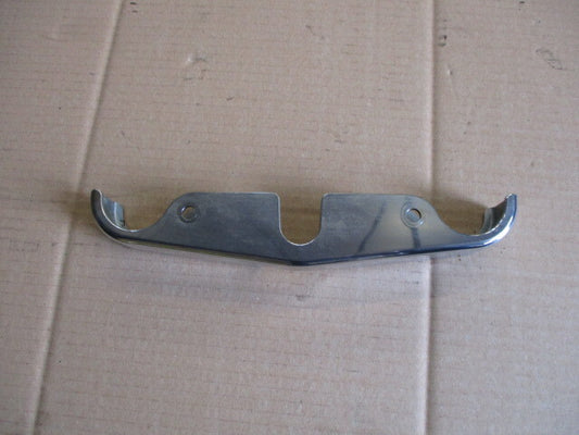 Cache chromé de té inférieur de fourche pour Suzuki 125 GZ Marauder