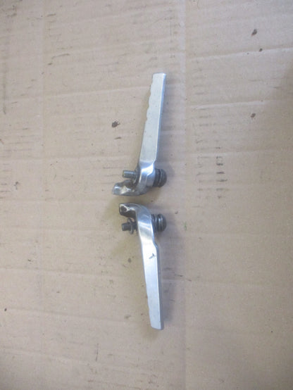 Cales pieds arrière pour Yamaha 600 TTR - DJ01 - 1999